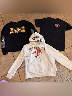 BUNDLE! Spider-Man Graphic Pullover Hoodie, RomeoJuliet Long Sleeve and Neff Tee